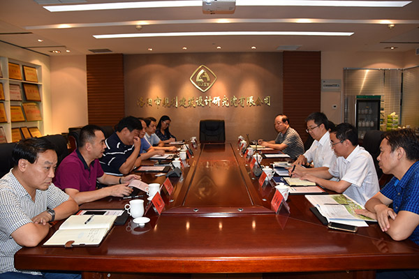 1503909245128273.jpg 5、簽約儀式會(huì)場(chǎng).JPG