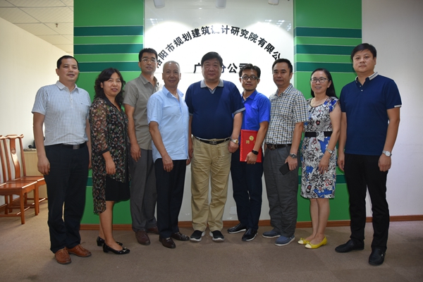 1506757547199495.jpg 8、合影留念.jpg