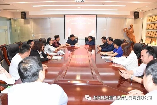 1524215954501492.jpg 640.webp (5).jpg