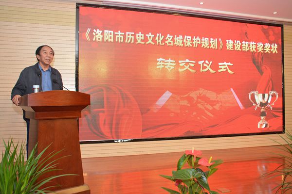 1525337591272477.jpg DQB_0565.jpg