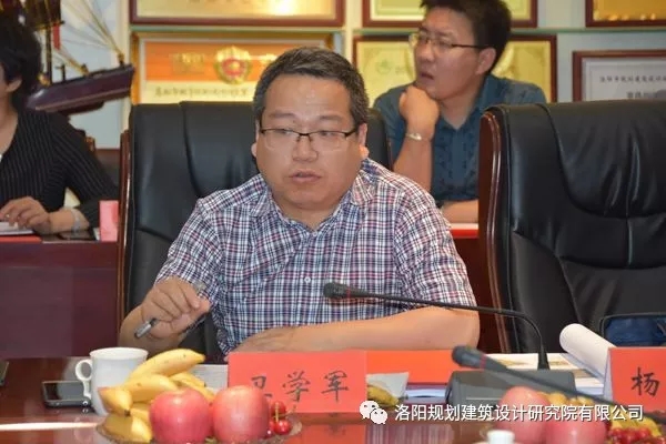 1525768549663377.jpg 640.webp (2).jpg