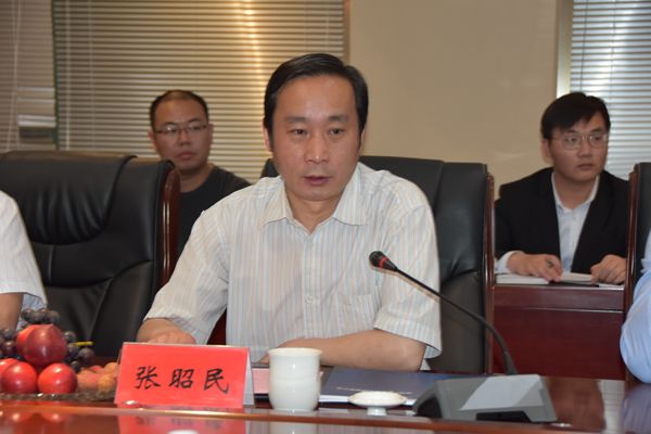 1528255315336379.jpg 3.洛陽市城鄉(xiāng)規(guī)劃局局長張昭民發(fā)表總結(jié)講話.jpg