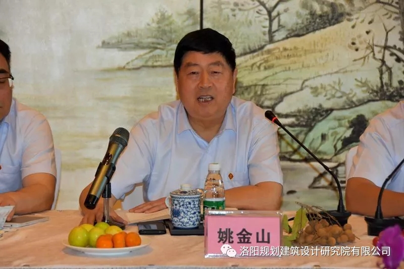 1552294438113431.jpg 640.webp (1).jpg