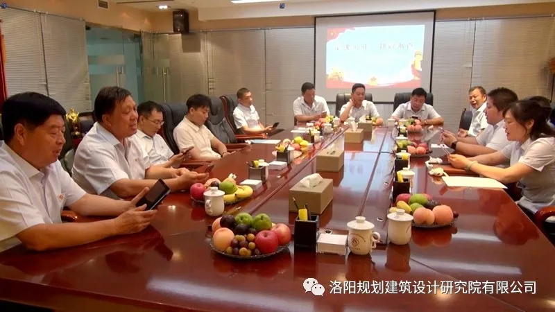 1596505475772334.jpg 640.webp (8).jpg